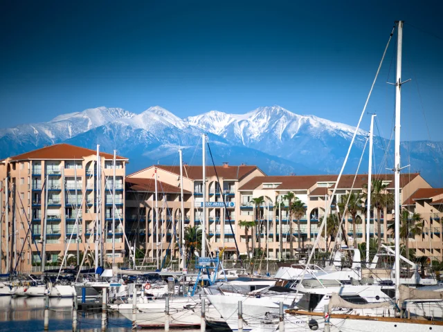 Canigou Sur Le Port Argelestourisme Stephane Ferrer 5443