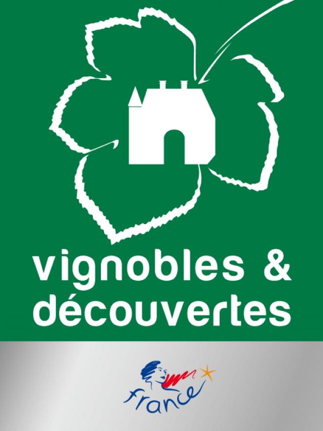 Logo Vignoblesetdecouvertes Web 640x854 Crop 1626684583