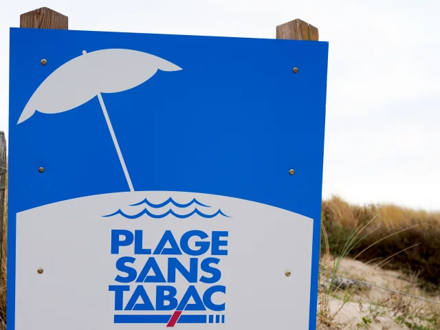 plage sans tabac french text means No smoking sign on the beach smoke free zone Tobacco and cigarettes are banned on beaches france